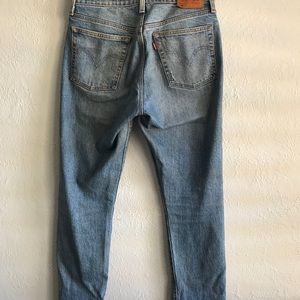 Levi’s distressed jeans